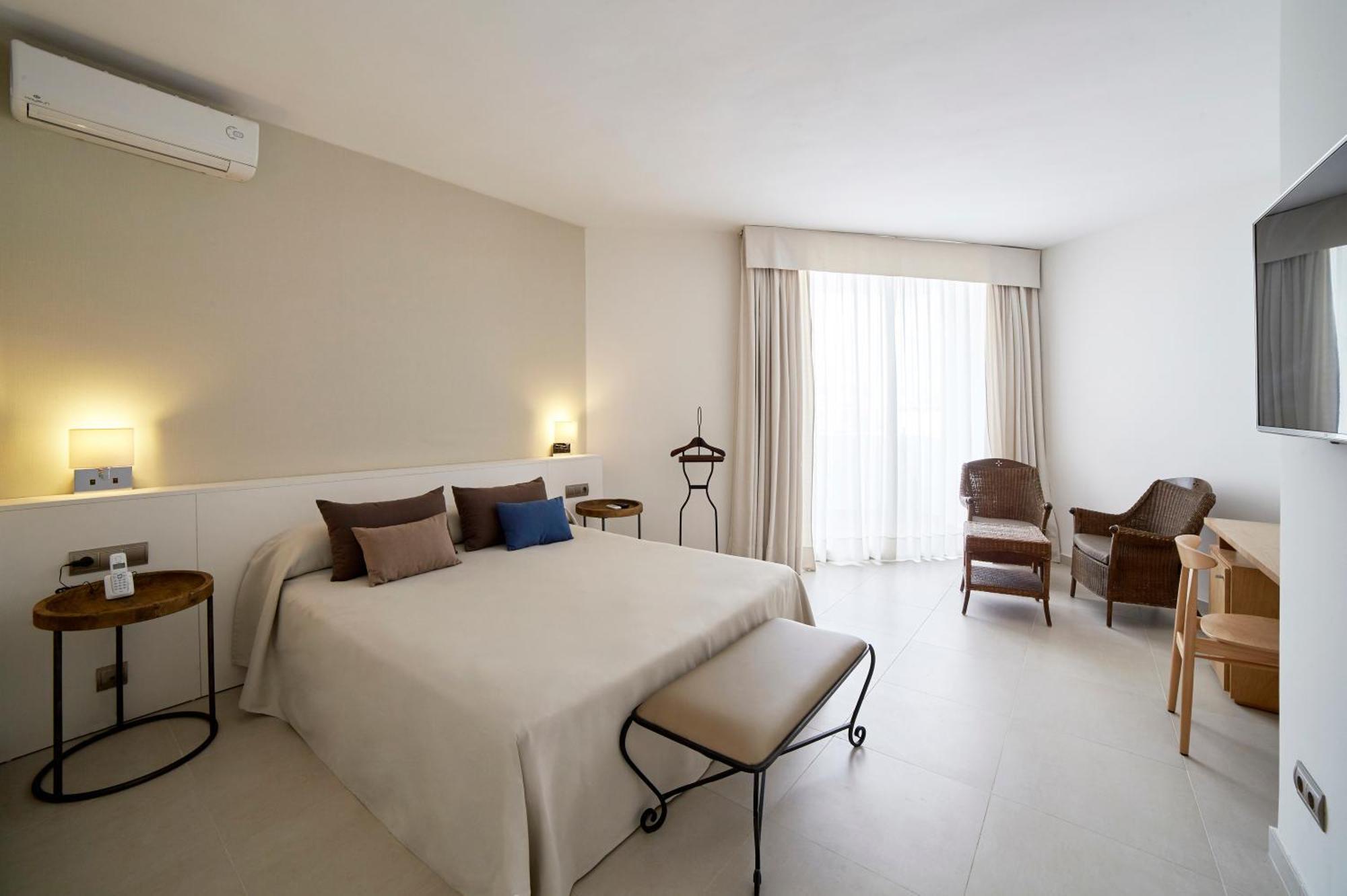 Hotel Tres Torres Santa Eularia des Riu Rom bilde
